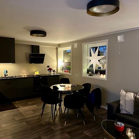 Your Home Away From Home, Apartment 1 Tromsø Buitenkant foto